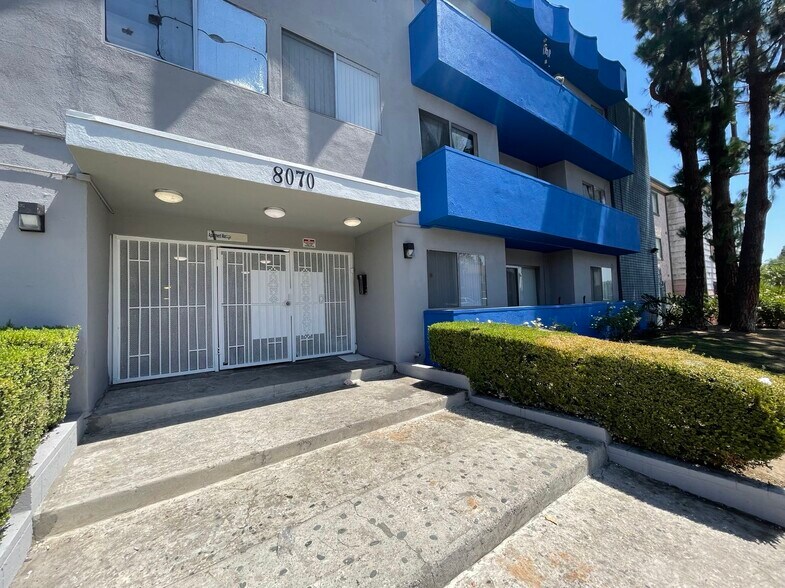 Primary Photo Of 8070 Langdon Ave, Van Nuys Apartments For Sale