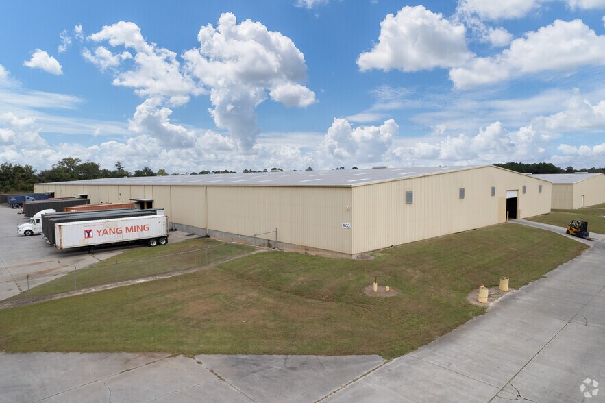 More Photos Of 1629 Clay Rd, Valdosta Warehouse For Lease