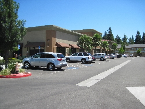 More Photos Of Hawkeye Ave @ Hawkeye Ave. & Hwy. 99, Turlock Unknown For Lease