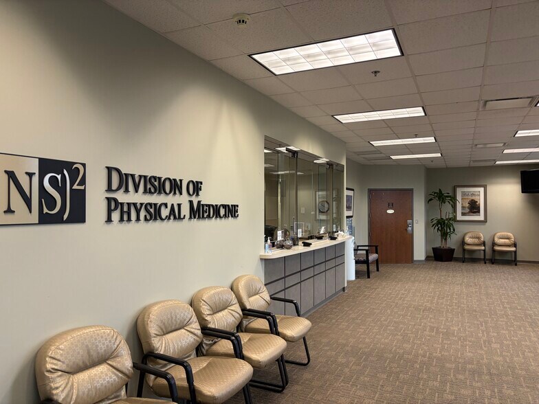 More Photos Of 2470 Flowood Dr, Flowood Medical For Lease