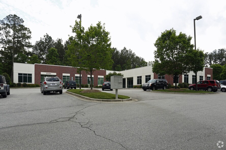 More Photos Of 123 Sunnybrook Rd, Raleigh Medical For Lease