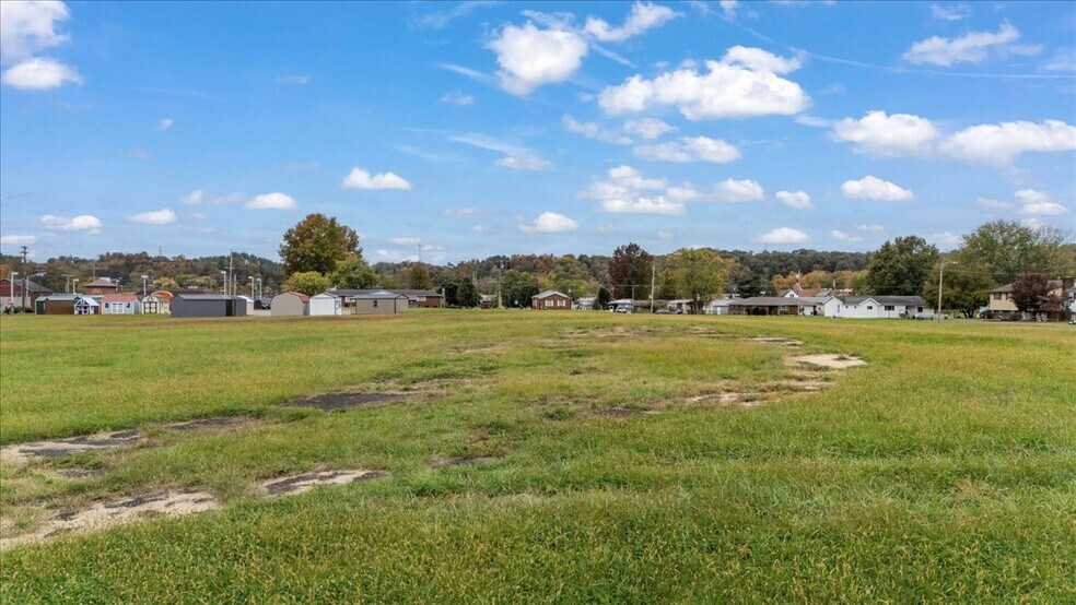 More Photos Of 00 Pike St, Parkersburg Land For Sale