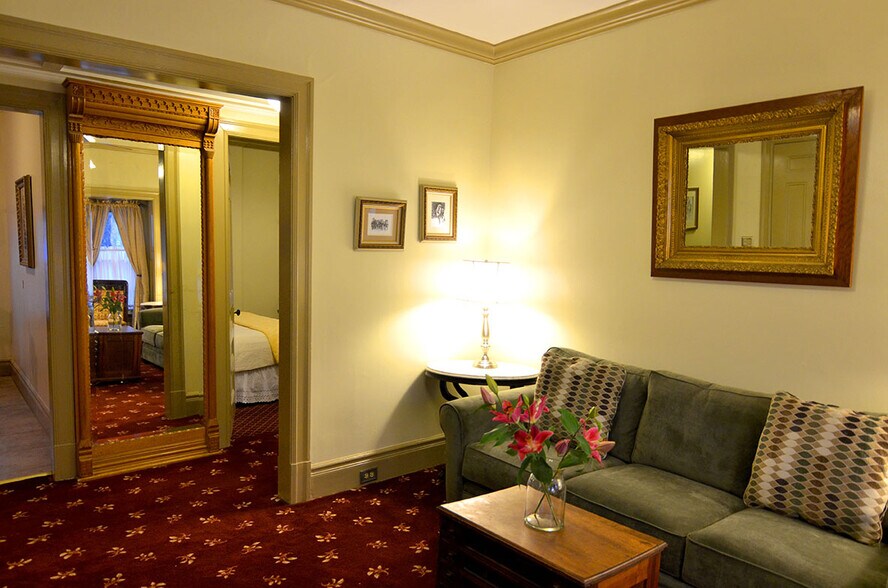 More Photos Of 72 Union Ave, Saratoga Springs Apartments For Sale