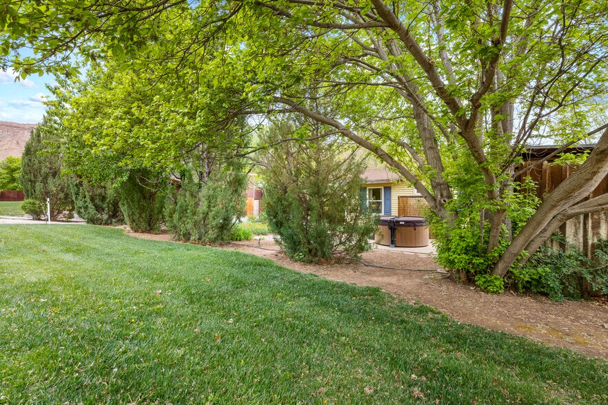 More Photos Of 168 S 100 W, Moab Specialty For Sale