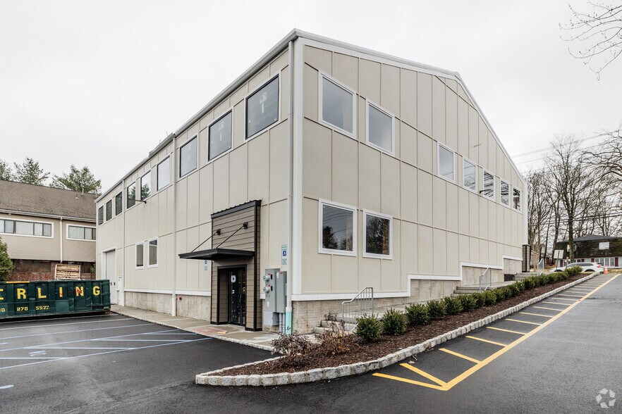 More Photos Of 130 Route 59, Airmont Warehouse For Lease