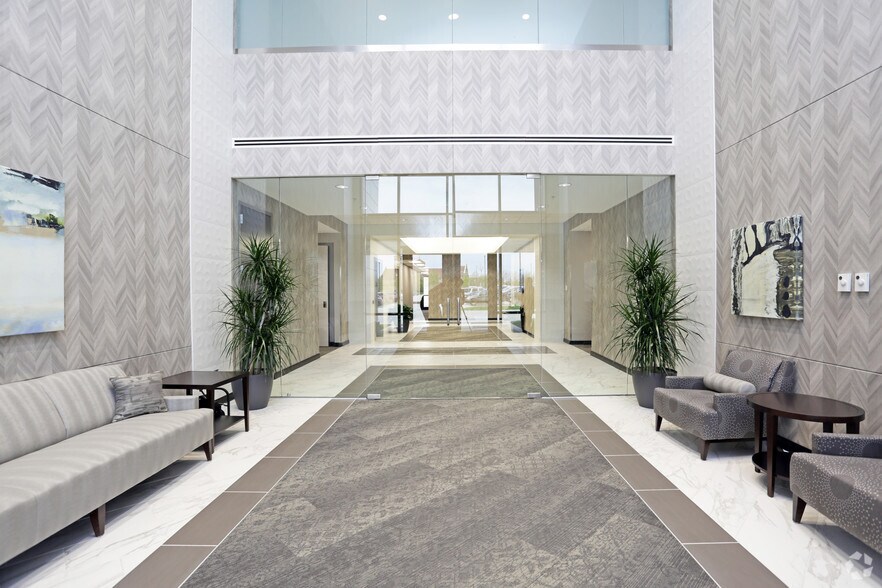 More Photos Of 1075 Jordan Creek Pky, West Des Moines Office For Lease