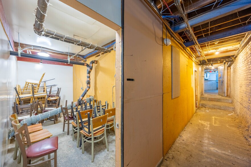 More Photos Of 19 Merrimack St, Lowell Restaurant For Sale