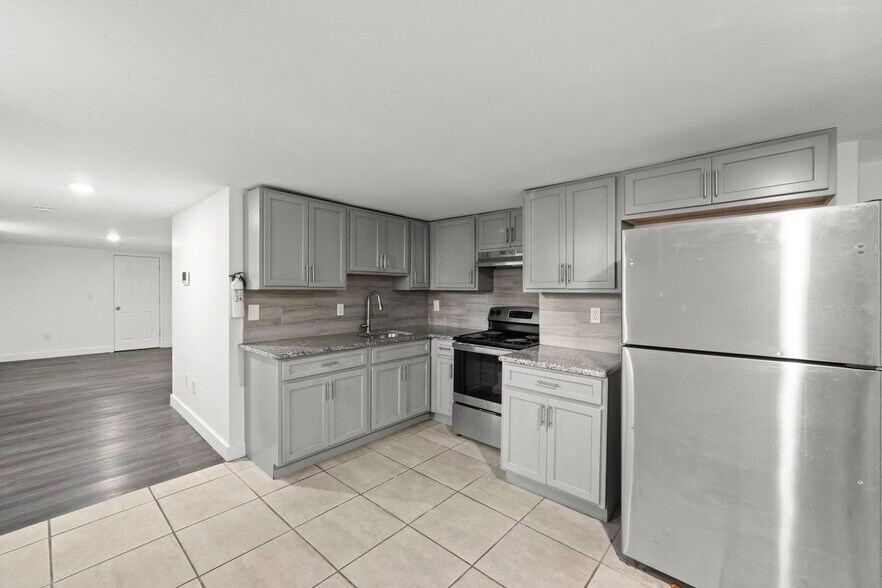 More Photos Of 168 Sherman Ave, Newark Apartments For Sale