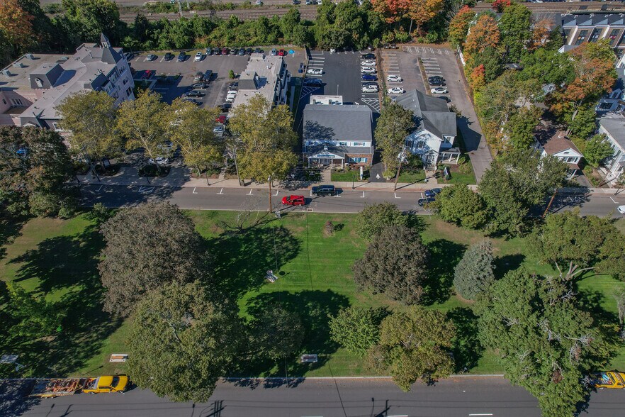 More Photos Of 179 N Broad St, Milford Medical For Lease