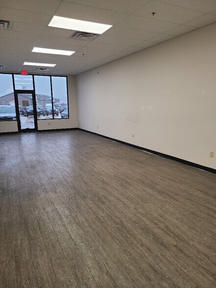 More Photos Of 110-152 Gaul Dr, Sergeant Bluff Unknown For Lease