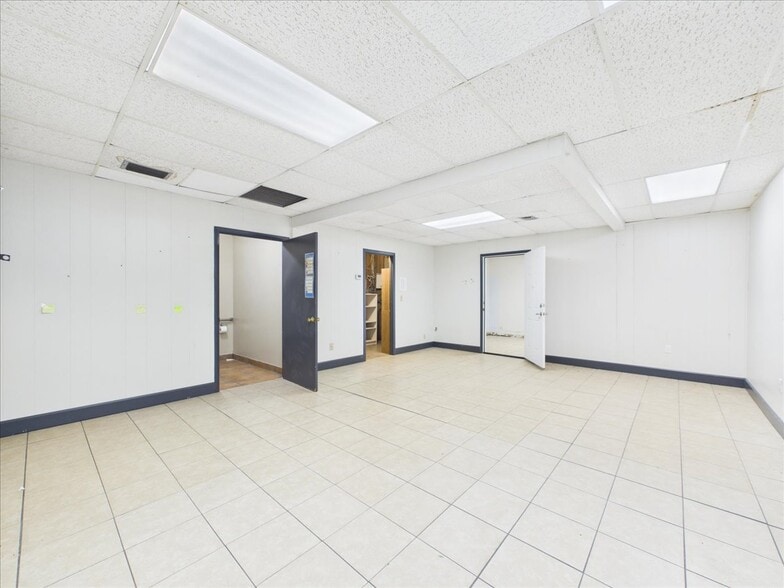 More Photos Of 607 Palm Ave, Palatka Flex For Sale