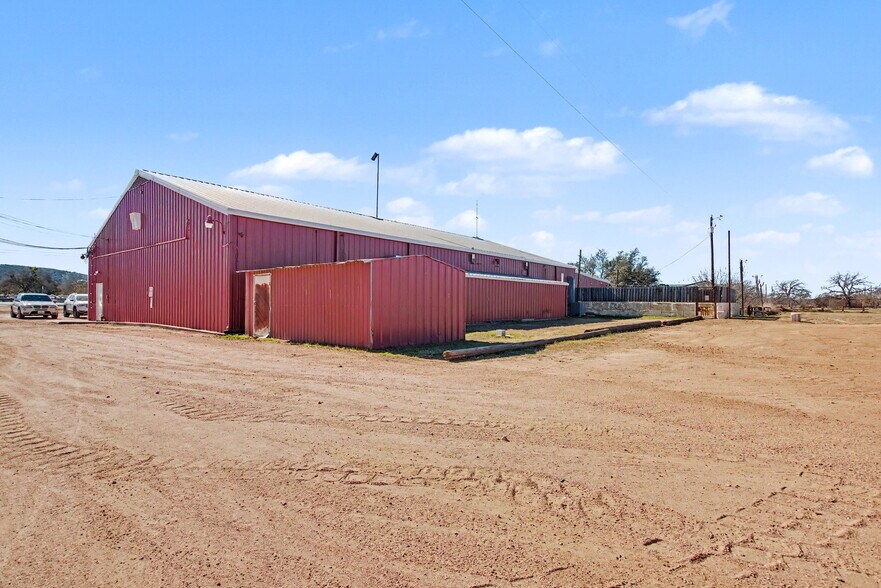 More Photos Of 15615 E State Highway 29, Buchanan Dam Restaurant For Sale