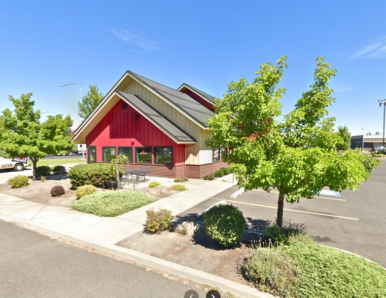 Primary Photo Of 12628 N Division St, Spokane Restaurant For Lease