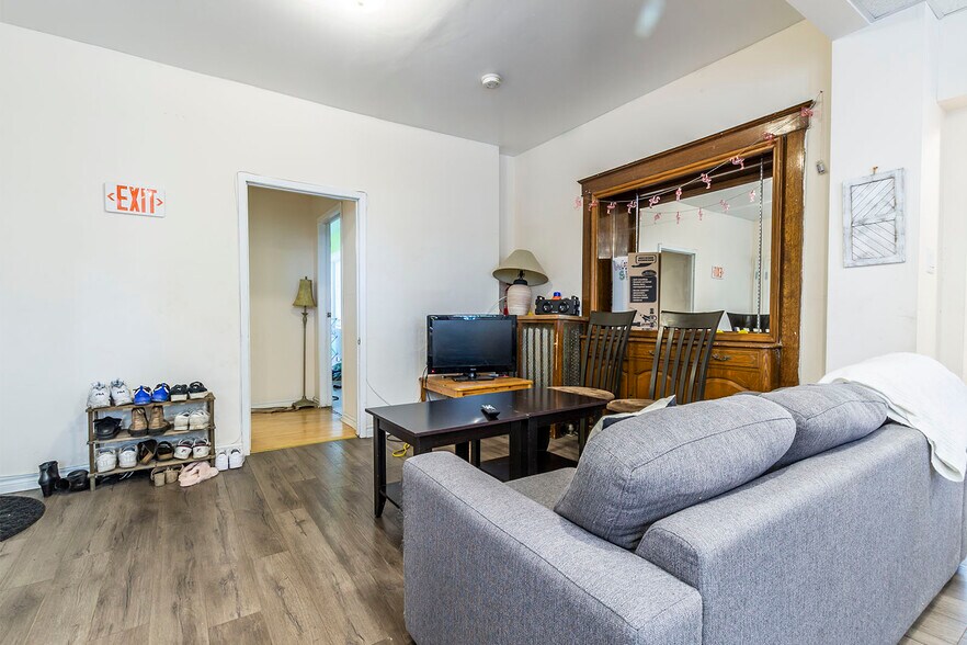 More Photos Of 133 Albert St, Waterloo Apartments For Sale