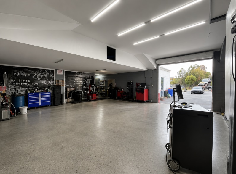 More Photos Of 901 E Trinity Ave, Durham Auto Repair For Sale