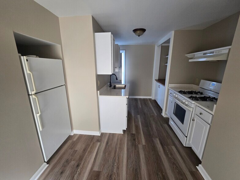 More Photos Of 12 Franklin Ave, Westfield Apartments For Sale