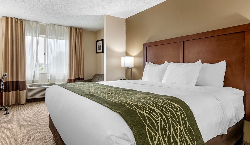 More Photos Of 9742 Woodlane Dr, Dimondale Hotel For Sale