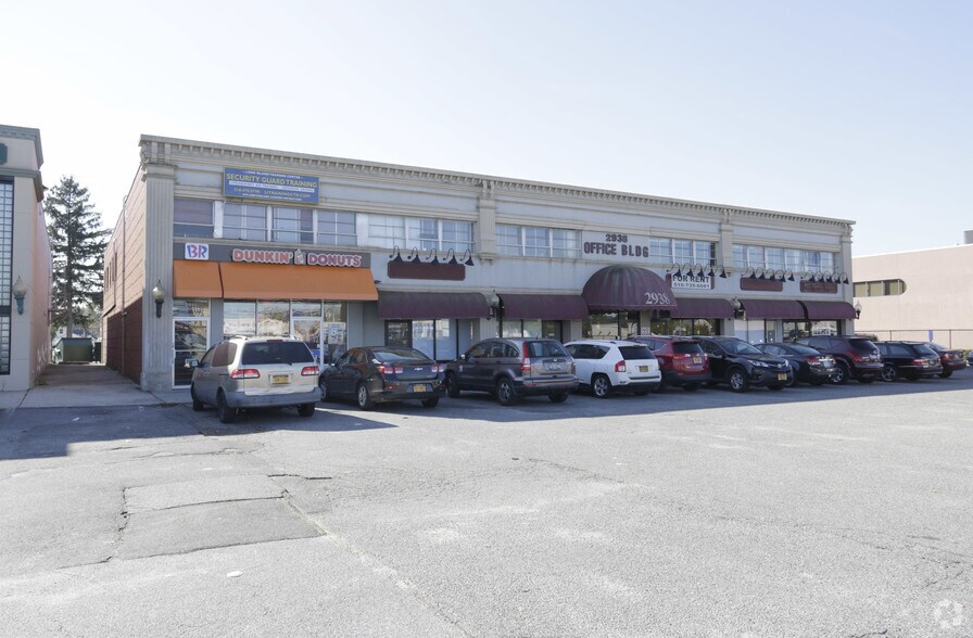 More Photos Of 2938 Hempstead Tpke, Levittown Office For Sale
