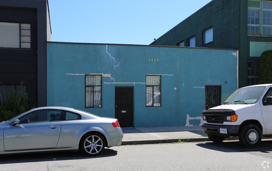 More Photos Of 1628 Pandora St, Vancouver Flex For Lease