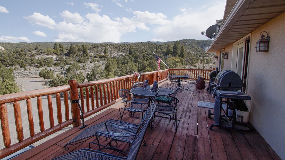 More Photos Of 897 E Cocks Comb Dr, Teasdale Land For Sale