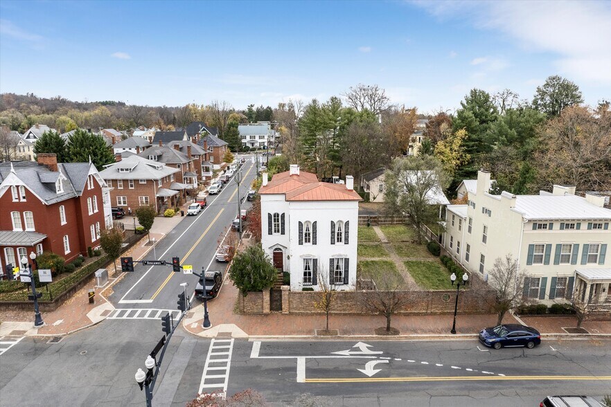 More Photos Of 230 W Boscawen St, Winchester Office Residential For Sale