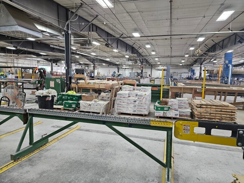 More Photos Of 102 Vander Horck St, Britton Industrial For Lease
