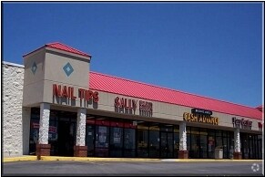 More Photos Of 1355 W Main St, Salem Storefront For Lease