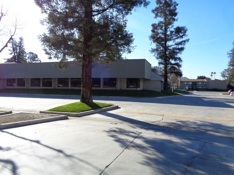 More Photos Of 5329 Office Center Ct, Bakersfield Medical For Sale