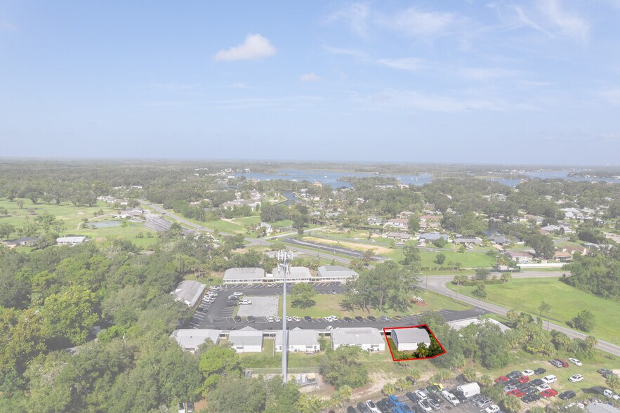 More Photos Of 9030 W Fort Island Trl, Crystal River Medical For Sale