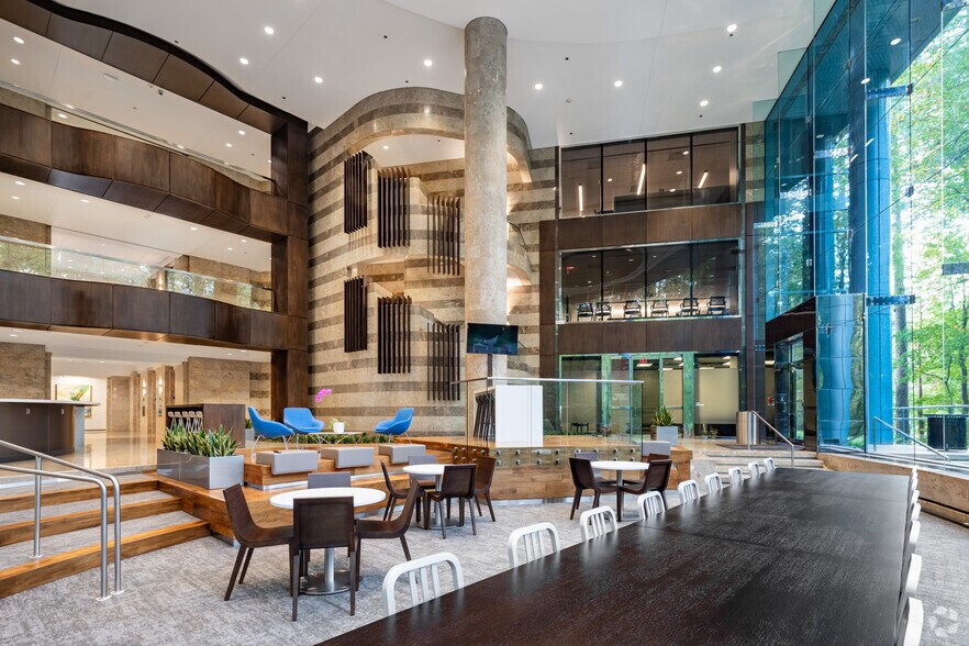 More Photos Of 2500 Windy Ridge Pky SE, Atlanta Office For Lease