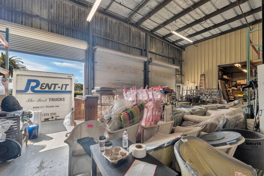 More Photos Of 5201 6th St, Carpinteria Manufacturing For Lease