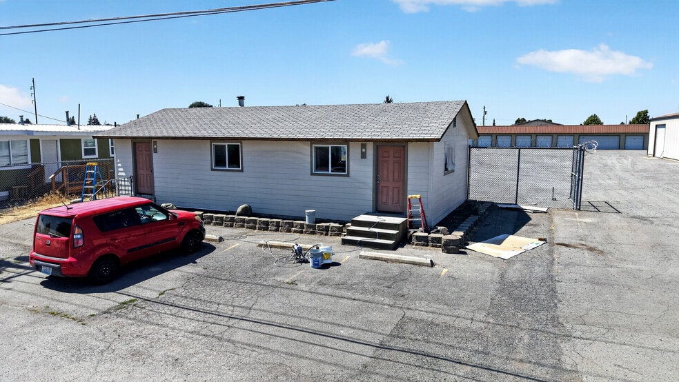 More Photos Of 1612 S Campbell St, Spokane Warehouse For Sale