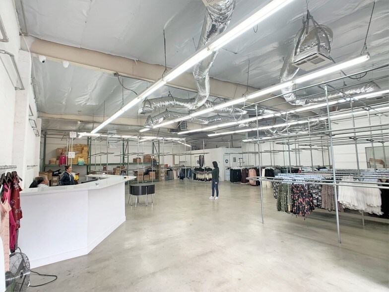 More Photos Of 1334 S Main St, Los Angeles Storefront Retail Office For Sale