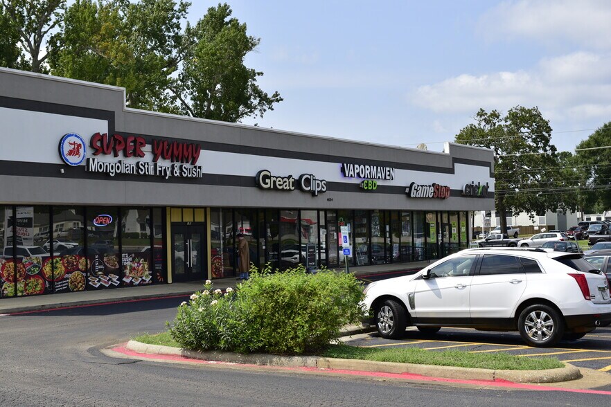 More Photos Of 4608-4610 North St, Nacogdoches Unknown For Lease