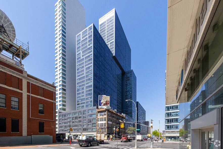 More Photos Of 606 W 57th St, New York Multifamily For Sale