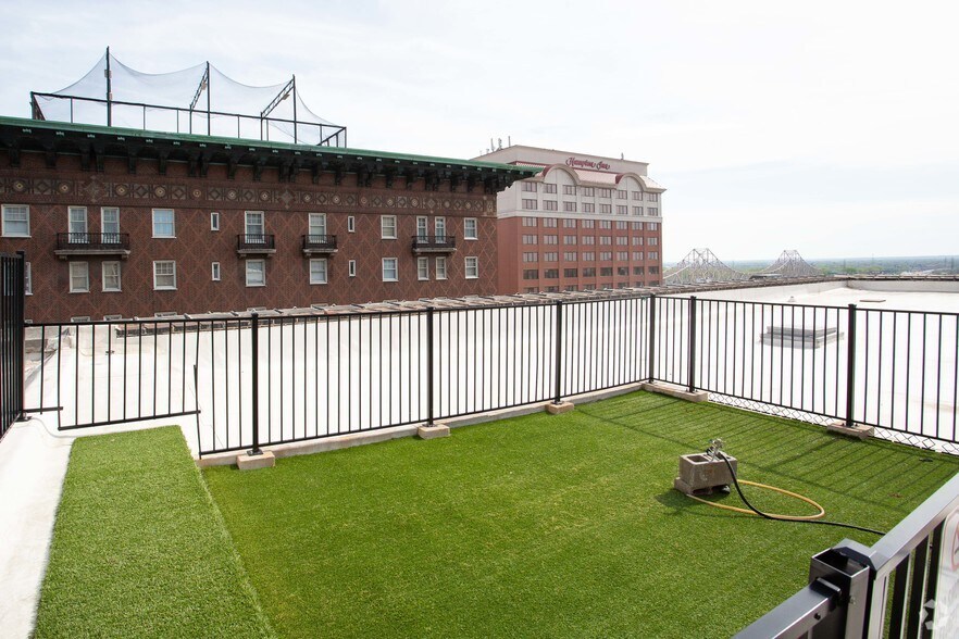 More Photos Of 555 N 4th St, Saint Louis Apartments For Sale