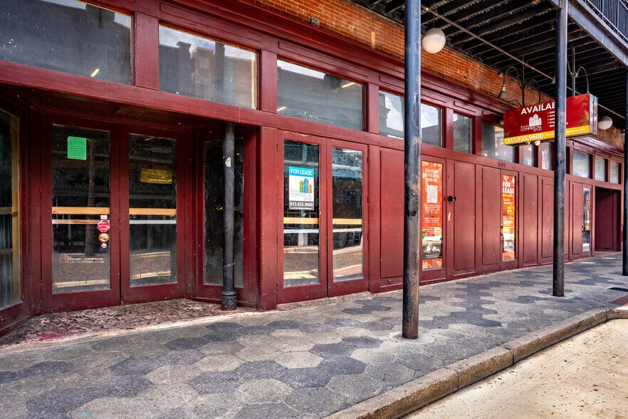 More Photos Of 1609 7th Ave, Ybor City Bar For Lease