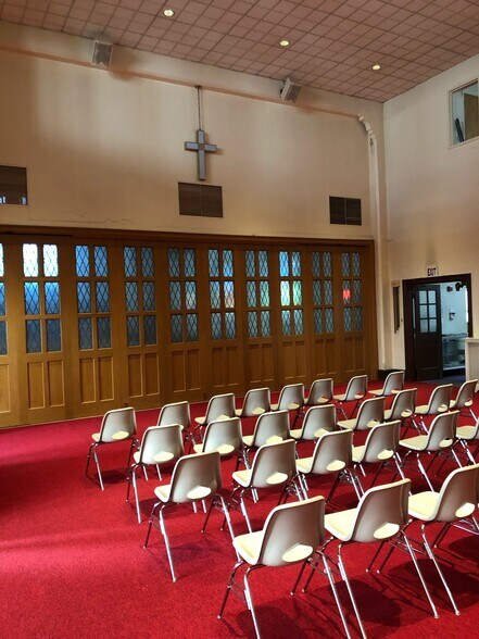 More Photos Of 501 W Market St, Perkasie Religious Facility For Sale