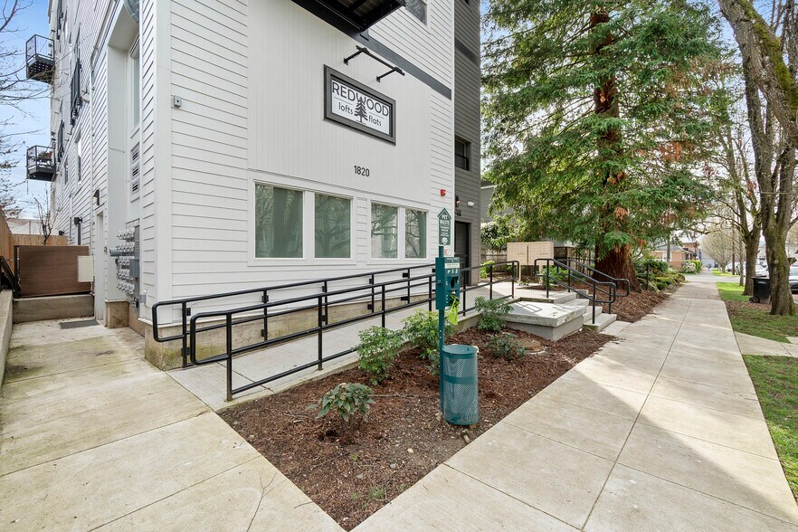 More Photos Of 1820 NE Davis St, Portland Apartments For Sale