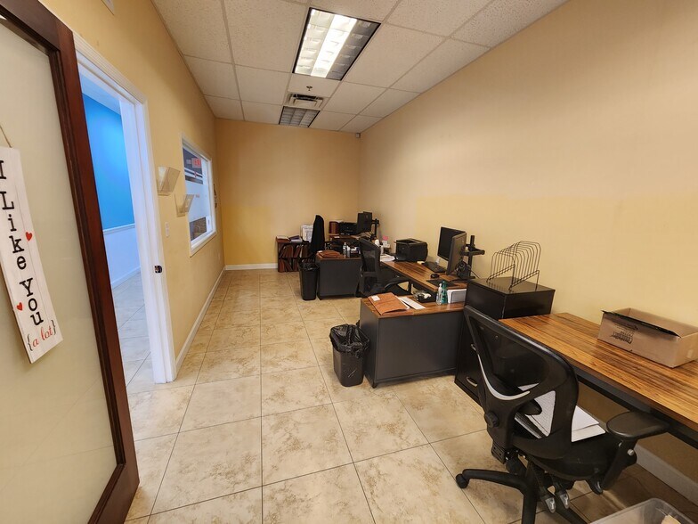 More Photos Of 301 E Ocean Ave, Lantana Office For Lease
