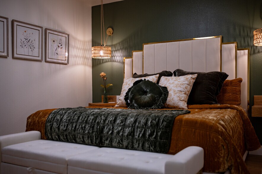 More Photos Of 150 Passion Play Rd, Eureka Springs Restaurant For Sale