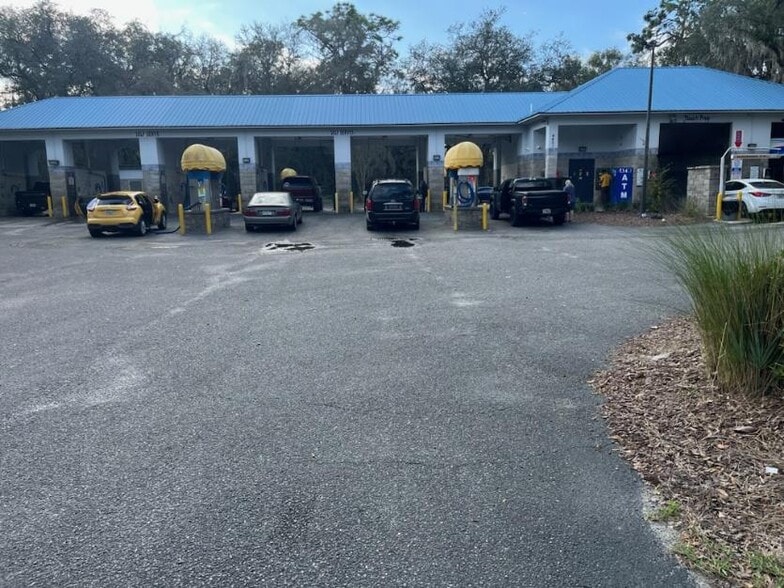 Primary Photo Of 4401 St Johns Ave, Palatka Carwash For Sale