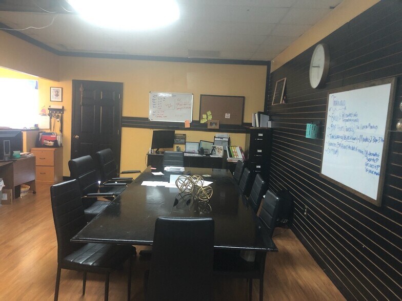 More Photos Of 3101 Clarksville Pike, Nashville Storefront Retail Office For Lease