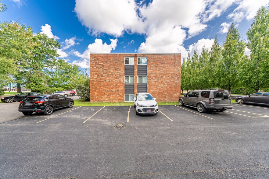 More Photos Of 29655 Detroit Rd, Westlake Apartments For Sale