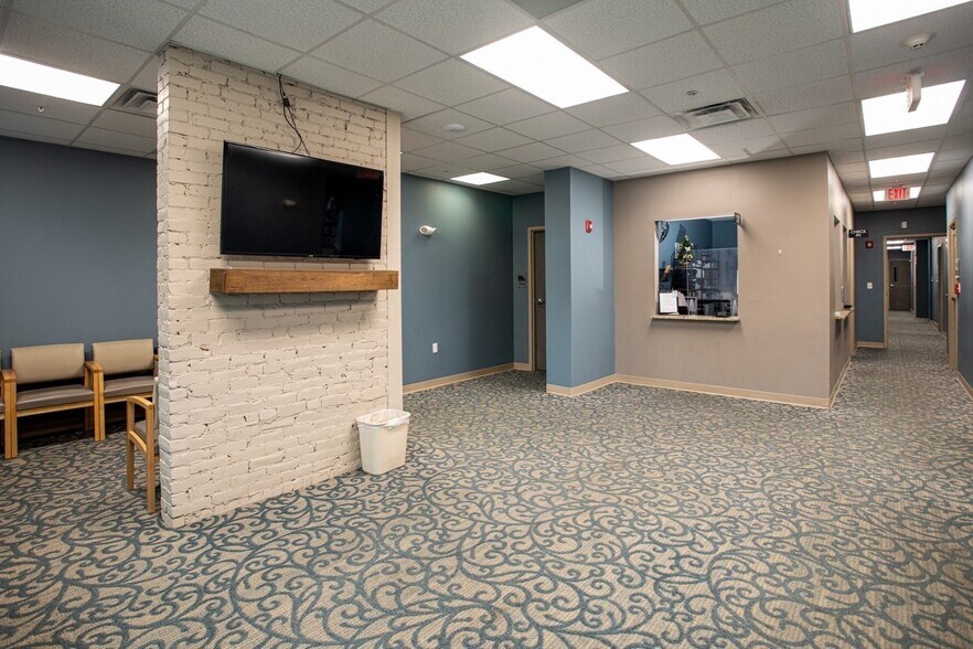 More Photos Of 1151 Robeson St, Fall River Medical For Sale