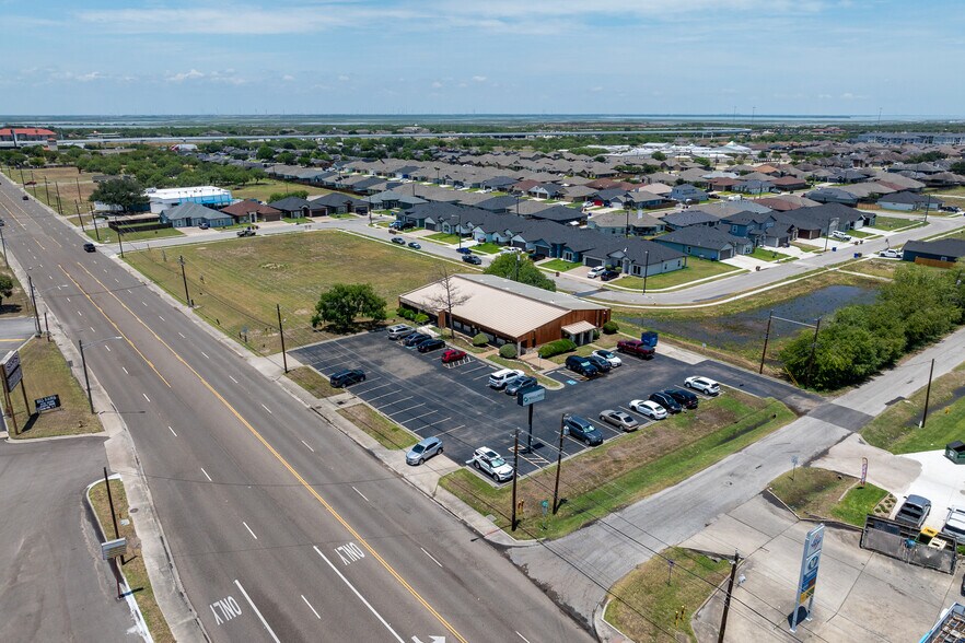 More Photos Of 3022 McKinzie Rd, Corpus Christi Medical For Sale