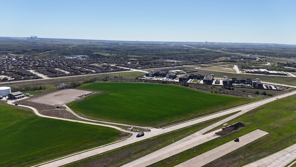 More Photos Of Hwy 360, Grand Prairie Land For Sale