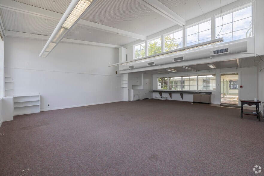 More Photos Of 1680 Los Carneros Ave, Napa Schools For Sale