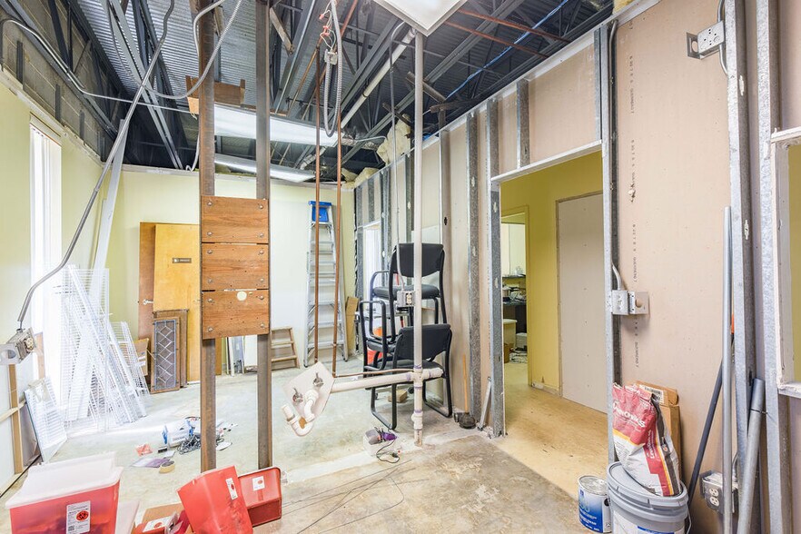 More Photos Of 361 N Marietta Pky NE, Marietta Medical For Sale