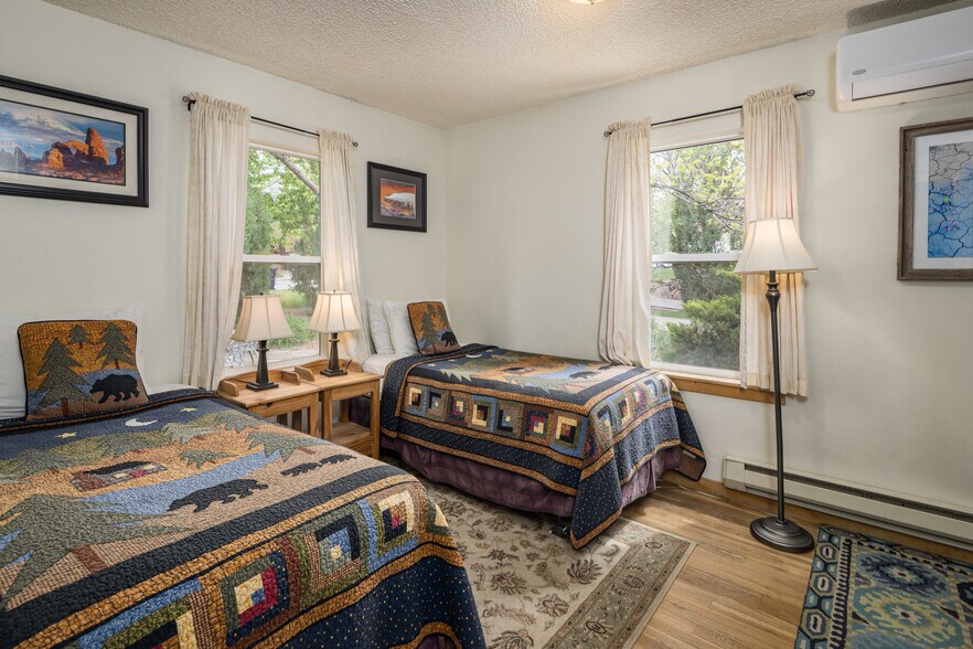 More Photos Of 168 S 100 W, Moab Specialty For Sale